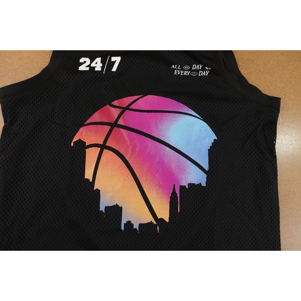 Old Navy Boys X-Large Black Mesh V-Neck Graphic Breathable Basketball Tank Top - Picture 6 of 12